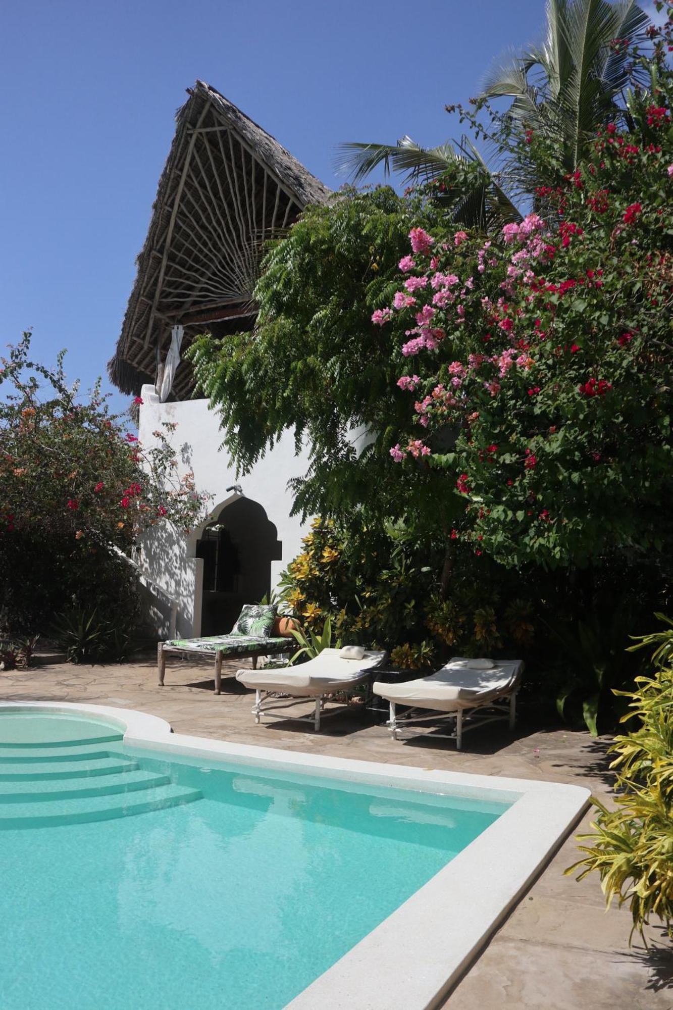Huhuru House Watamu Exterior photo